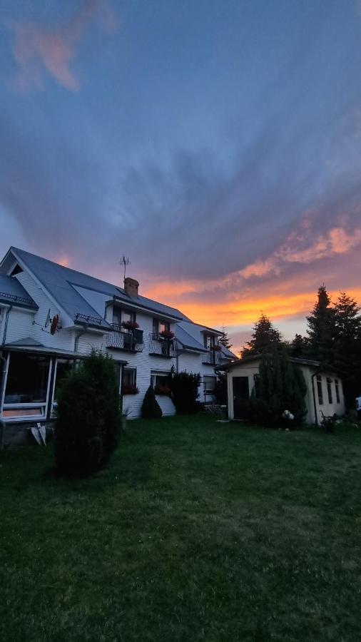 Domki "Berenika" Rewal Kültér fotó